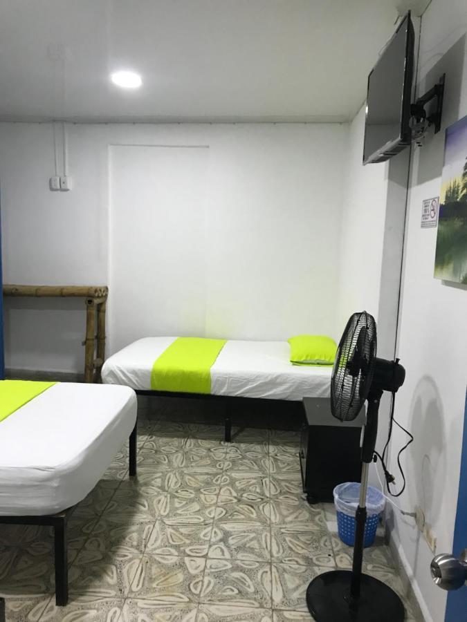 Hostal Maderos 산타 로사 데 카발 외부 사진